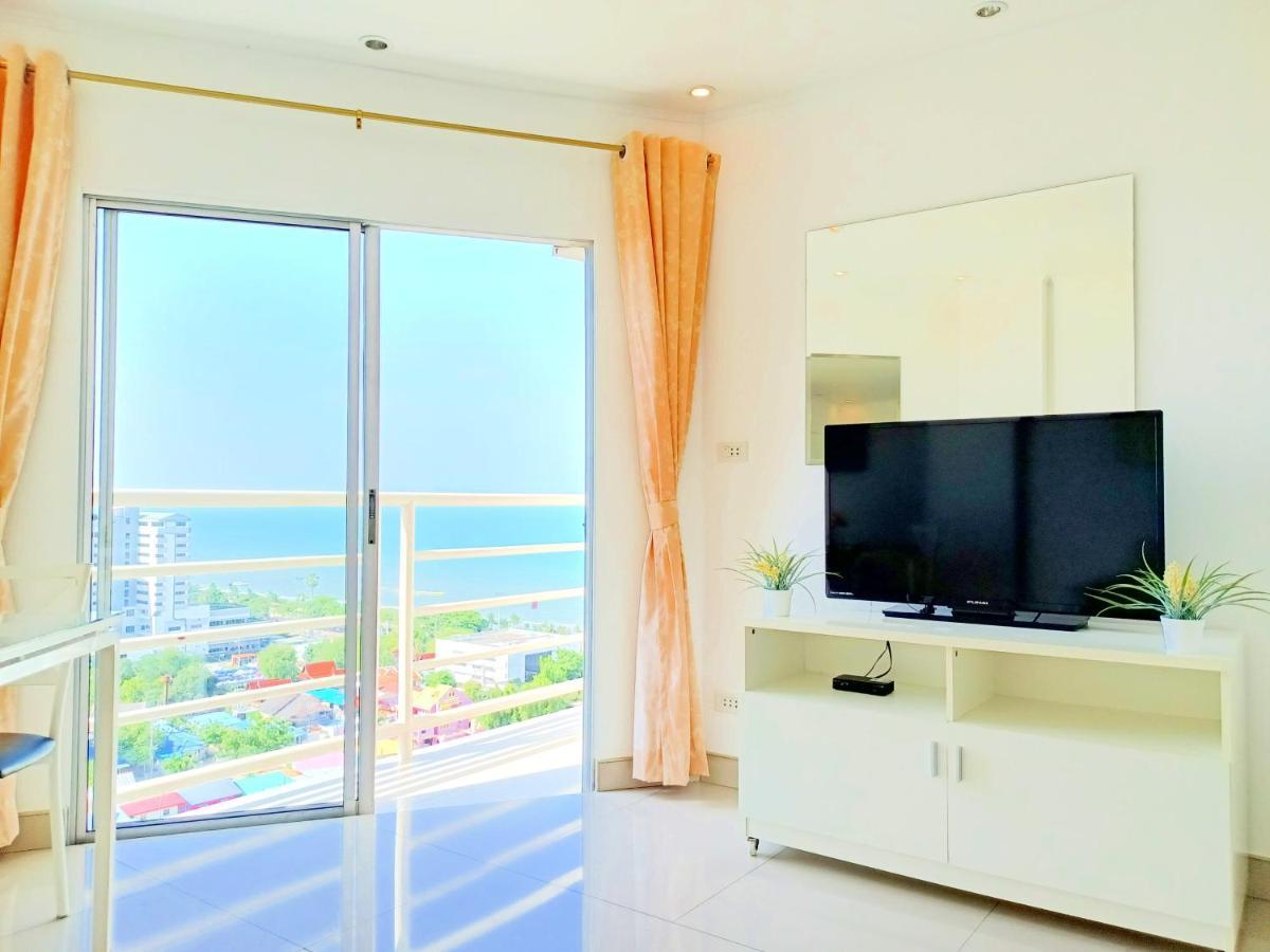 Sea View Beachfront Condos Pattaya Jomtien Beach Exterior foto