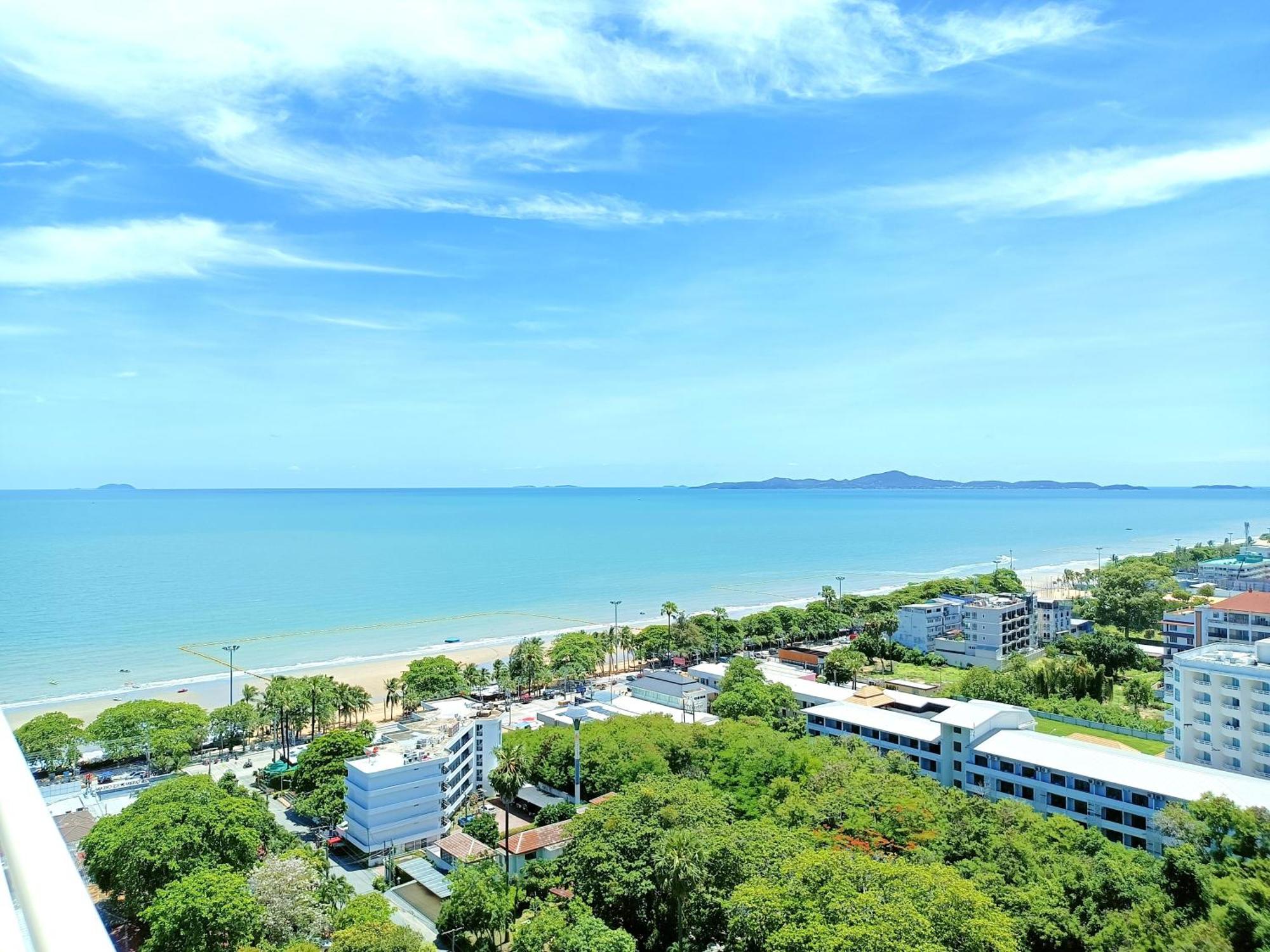 Sea View Beachfront Condos Pattaya Jomtien Beach Exterior foto