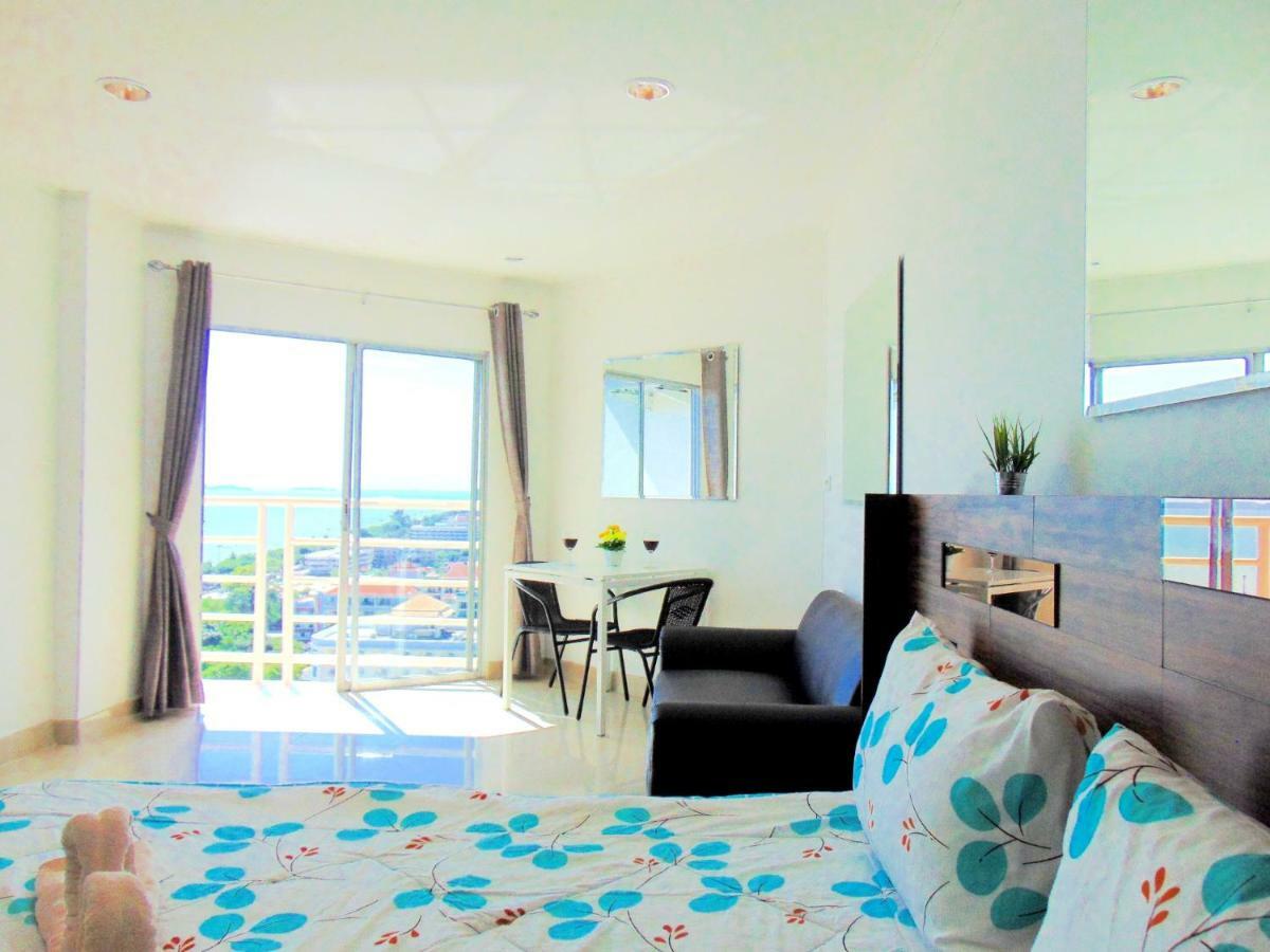 Sea View Beachfront Condos Pattaya Jomtien Beach Exterior foto